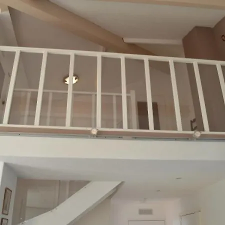 Frejus, 4 Pieces, 6 Personnes - Fr-1-226a-25 Apartman