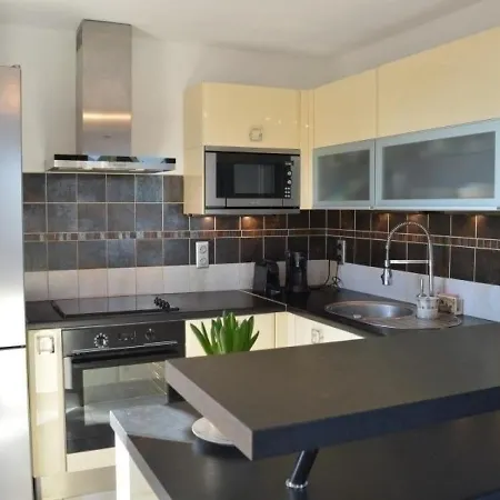 Frejus, 4 Pieces, 6 Personnes - Fr-1-226a-25 Apartman
